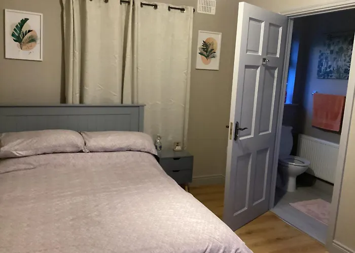 To Rent בית אירוח