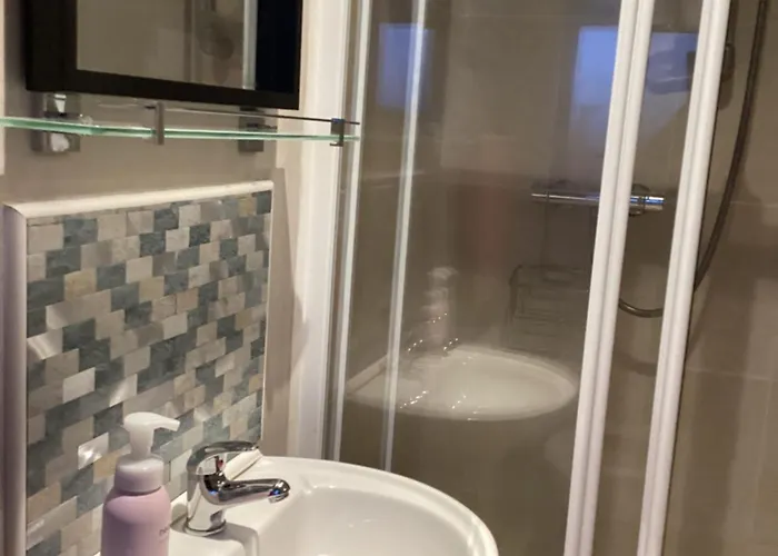 To Rent בית אירוח מולינגאר